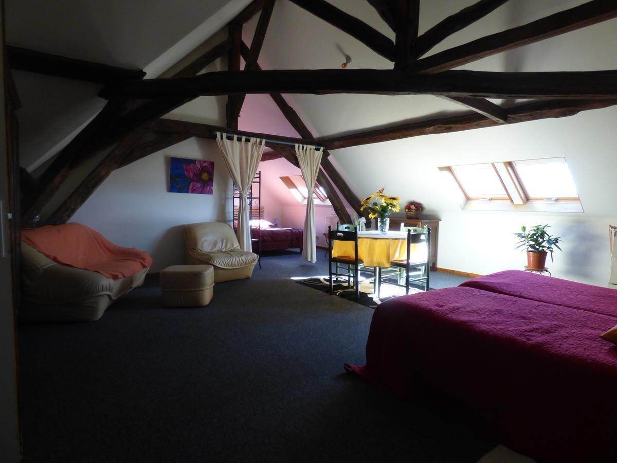 La Ferme Du Chateau Bed and Breakfast Tresnay Buitenkant foto