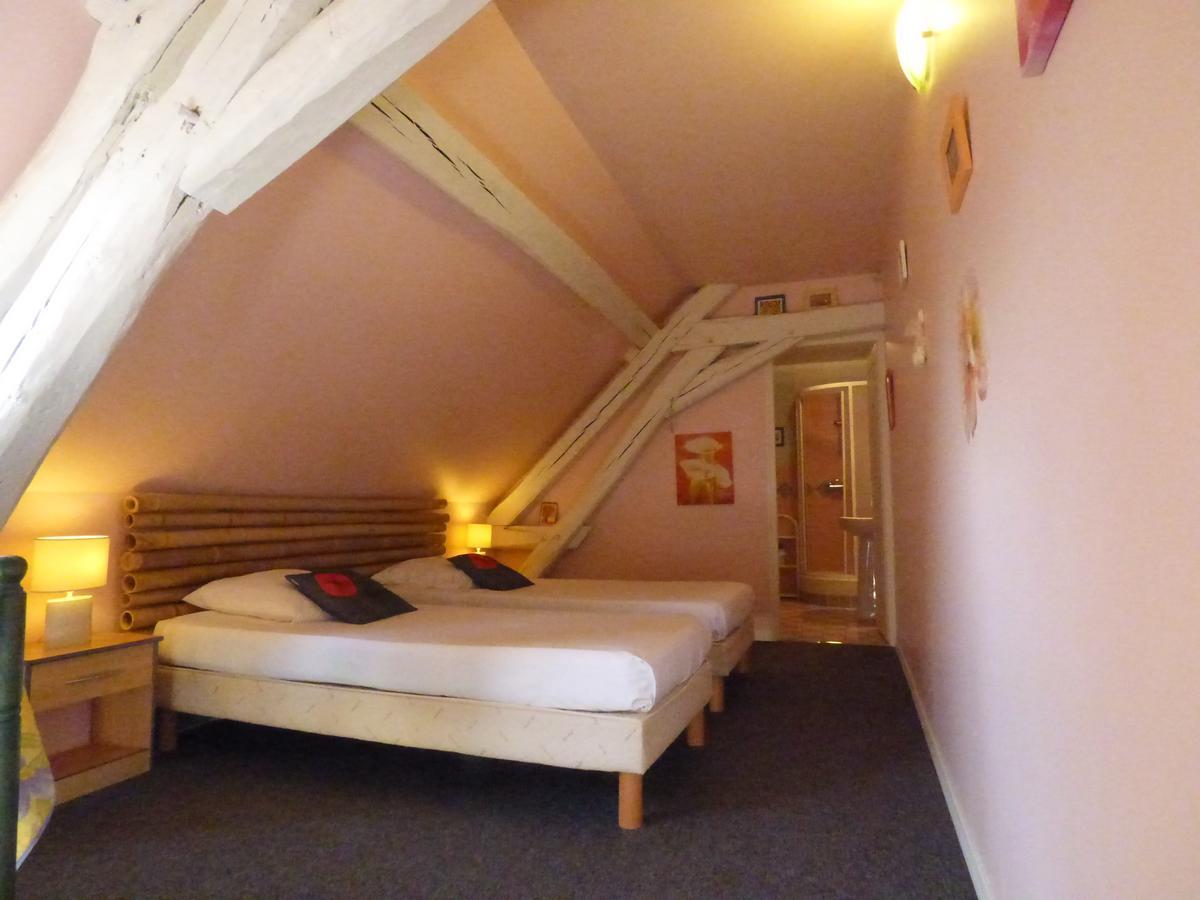 La Ferme Du Chateau Bed and Breakfast Tresnay Buitenkant foto